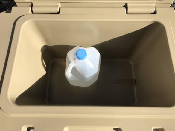 This image shows the inside of the 40-quart Cabela’s Polar Cap Equalizer Cooler.