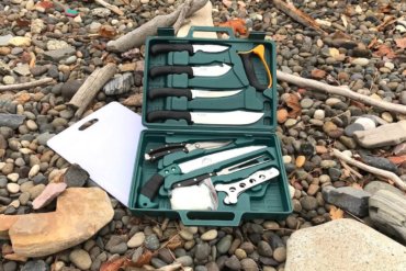 This image shows the Outdoor Edge Game Processor Kit.