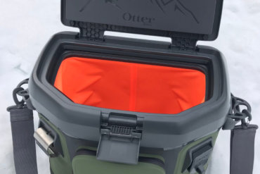 This photo shows the OtterBox Trooper 20 soft-sided cooler with the lid open.
