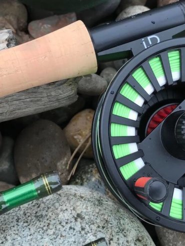 This photo shows a close up of the Redington VICE Combo, including the VICE fly fishing rod and i.D reel.