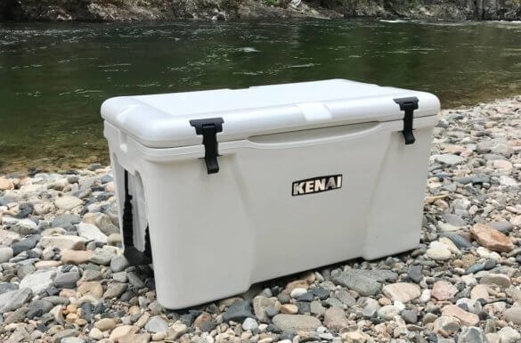 This photo shows the Grizzly Kenai 45 cooler.