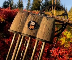 This bowhunting gift idea shows the TightSpot 5-Arrow Quiver.