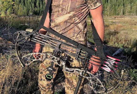 25 Best Gifts for Bowhunters - Man