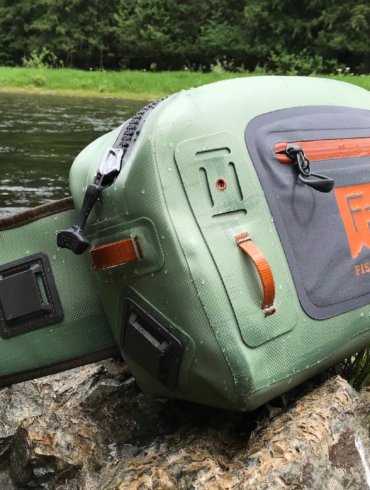 This photo shows the Fishpond Thunderhead Submersible Lumbar Pack.