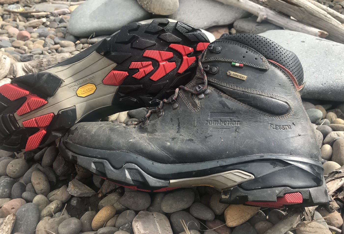 This photo shows the Zamberlan 996 VIOZ GTX boots