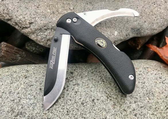 This photo shows the Outdoor Edge RazorPro knife in the open position.