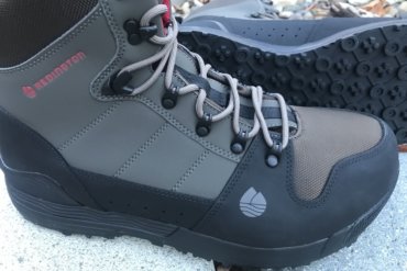 This photo shows the Redington PROWLER-PRO wading boots.
