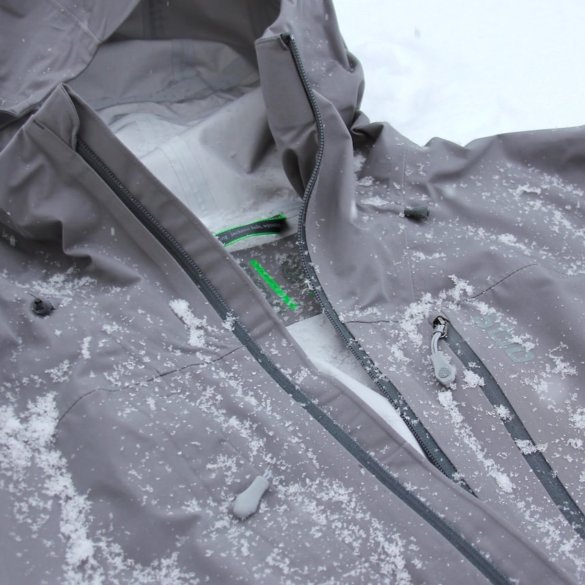 This photo shows a closeup of the Stio Raymer men's hardshell skiing jacket.