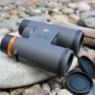 This review photo shows the 10x42 Maven C.1 Binoculars.