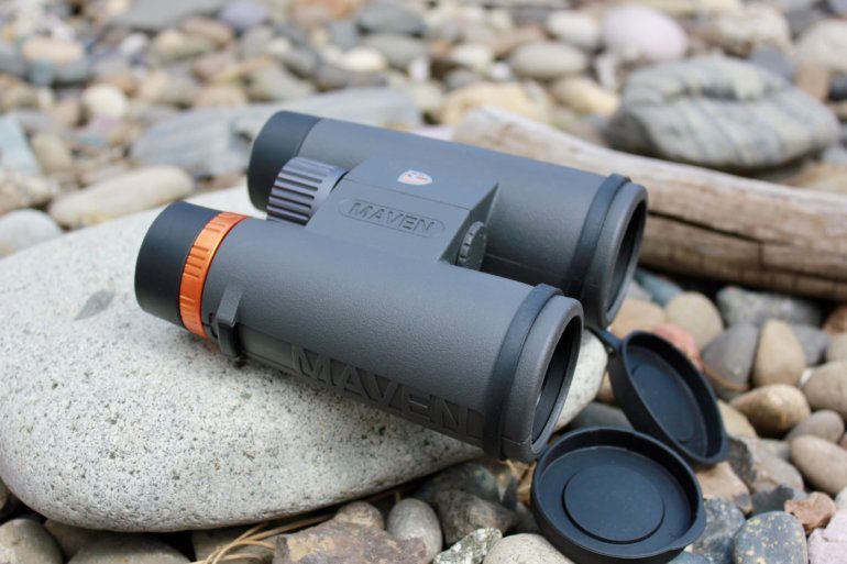 This review photo shows the 10x42 Maven C.1 Binoculars.