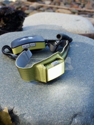 This review photo shows the BioLite HeadLamp 750.