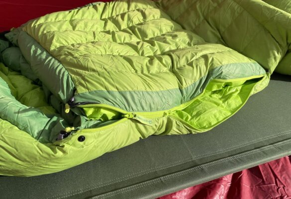 A Bag So Nice, You'll Wear It Awake: Sea to Summit Ascent Sleeping Bag  Review