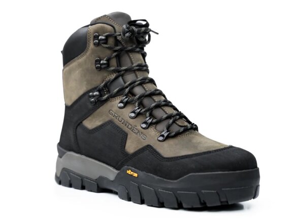 This product photo shows the Grundens Bankside Wading Boots for men.