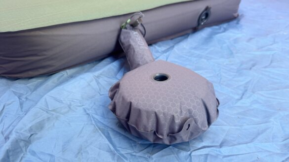 Included foam hand pump that comes with the MegaMat, attached