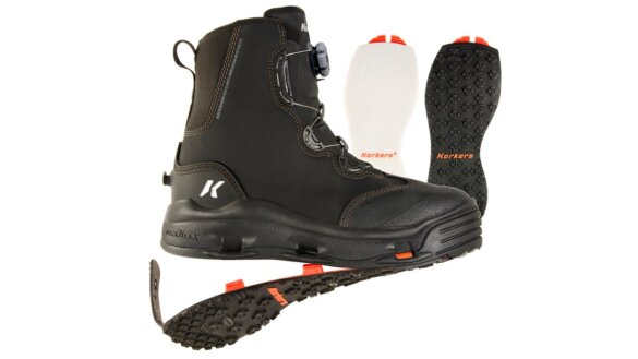 Korkers Devil's Canyon wading boot with felt and Kling-On outsoles shown.